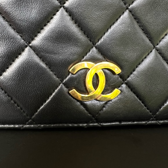 🔥GORGEOUS 🤩CHANEL MATELASSE FULL FLAP SHOULDER BAG 🔥 - Picture 7 of 15